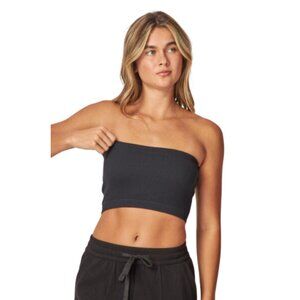 Black Stretchy Ribbed‎ Seamless Tube Top – Comfy & Stylish